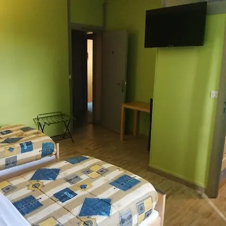 Du Chateau Blanc Hotel