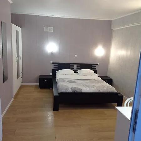 Du Chateau Blanc Hotel 2*