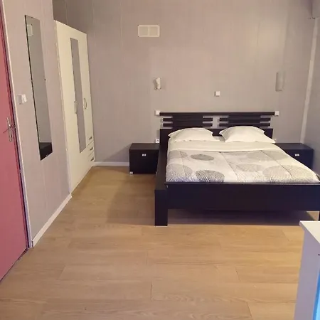 Hotel Du Chateau Blanc 2*