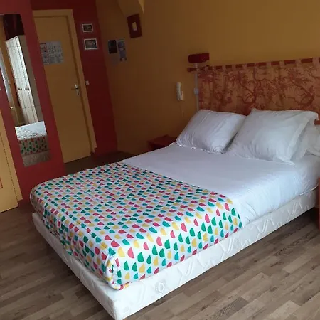 Hotel Du Chateau Blanc Elbeuf